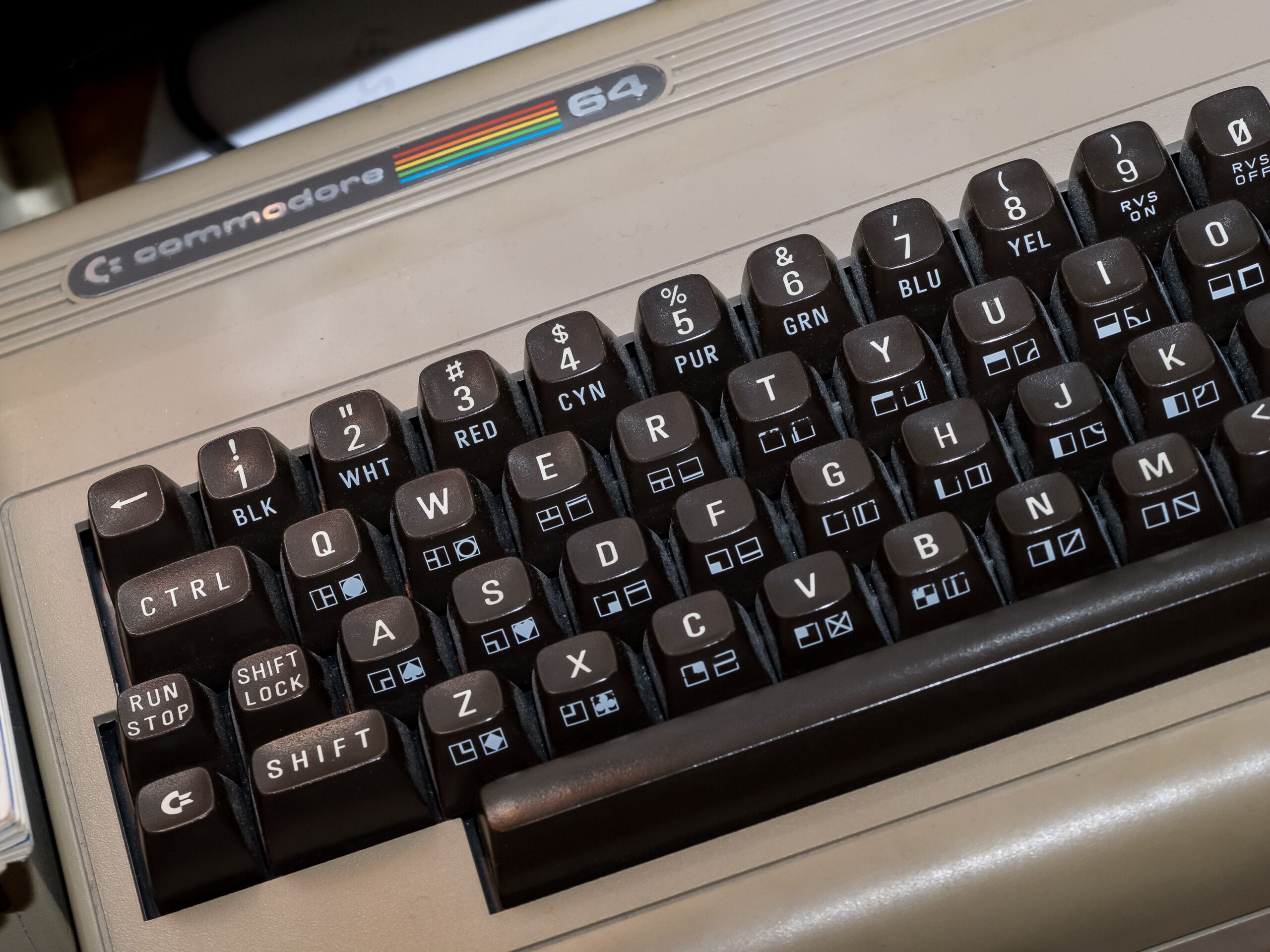 Commodore 64 Photo by William Warby: https://www.pexels.com/photo/keys-on-keyboard-19673910/